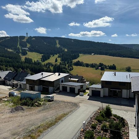 Apartmany Horizont Loučná pod Klínovcem المظهر الخارجي الصورة